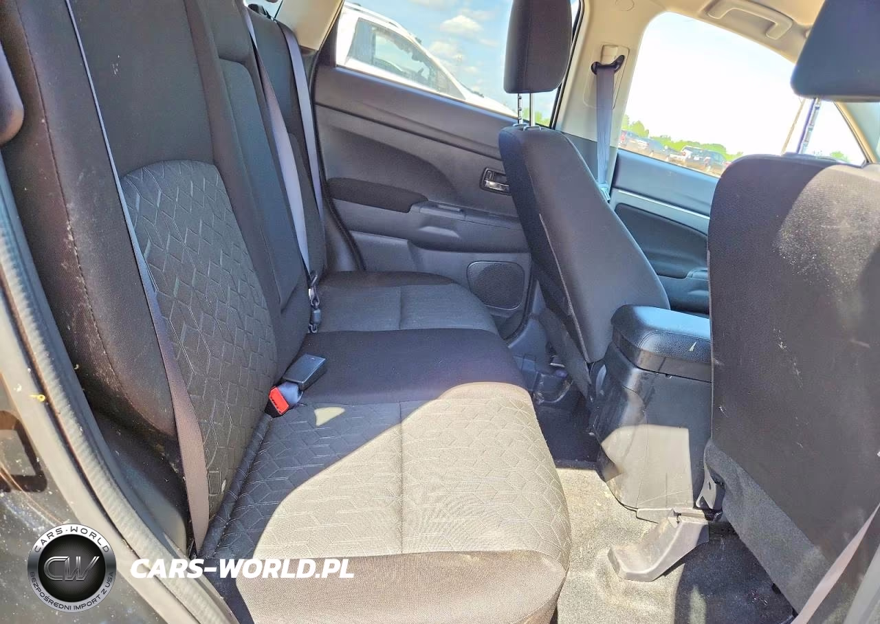 2025 Mitsubishi Outlander Sport S VIN:JA4ARUAUXSU015128 - 10