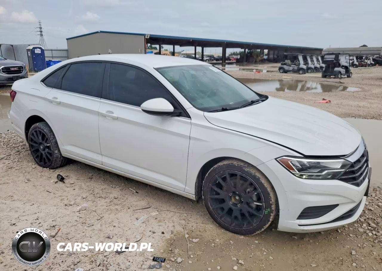 2019 Volkswagen Jetta S VIN:3VWC57BU9KM026522 - 4