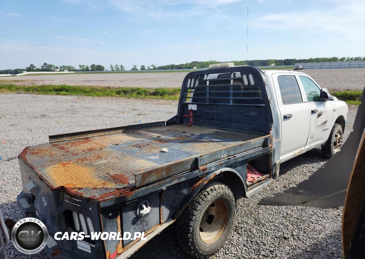 2020 Ram 3500 Flatbed Truck VIN:3C7WRTCJ4LG242864 - 4