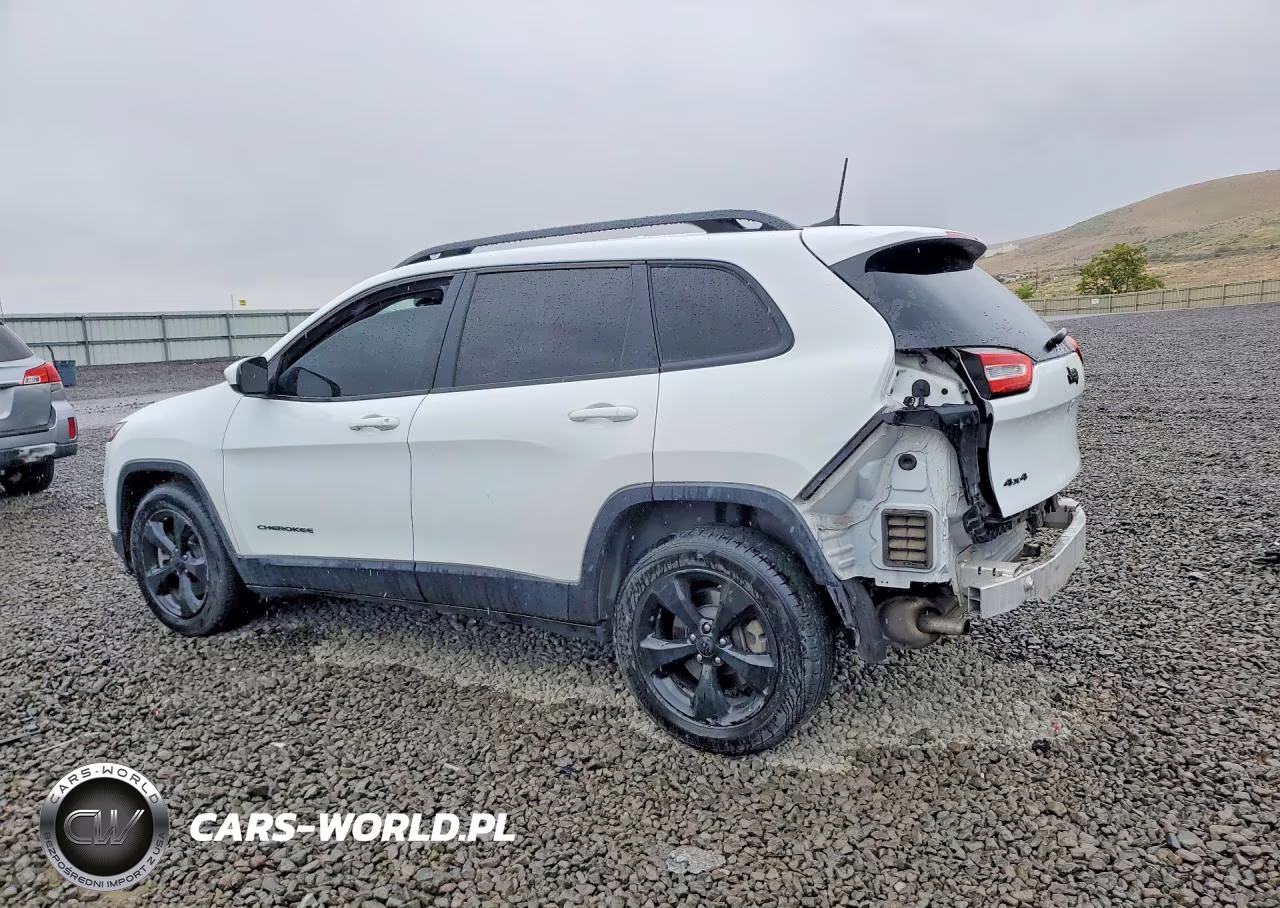 2016 Jeep Cherokee Latitude VIN:1C4PJMCS7GW214183 - 2