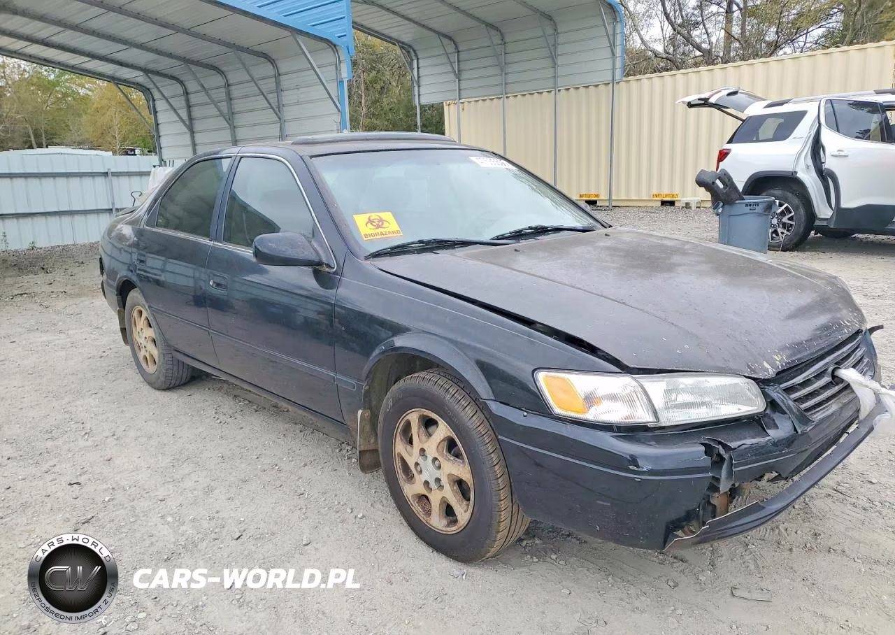 1999 Toyota Camry Le V6 VIN:JT2BF28K3X0155590 - 4