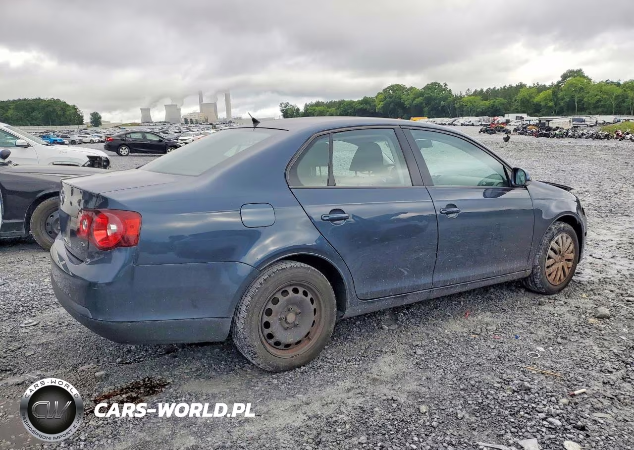 2010 Volkswagen Jetta S VIN:3VWJX7AJ4AM097294 - 3
