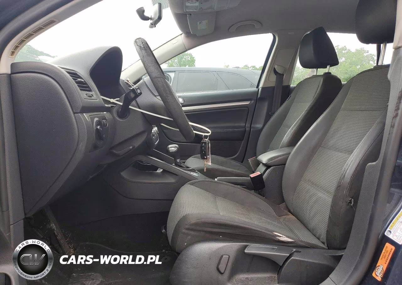 2010 Volkswagen Jetta S VIN:3VWJX7AJ4AM097294 - 7