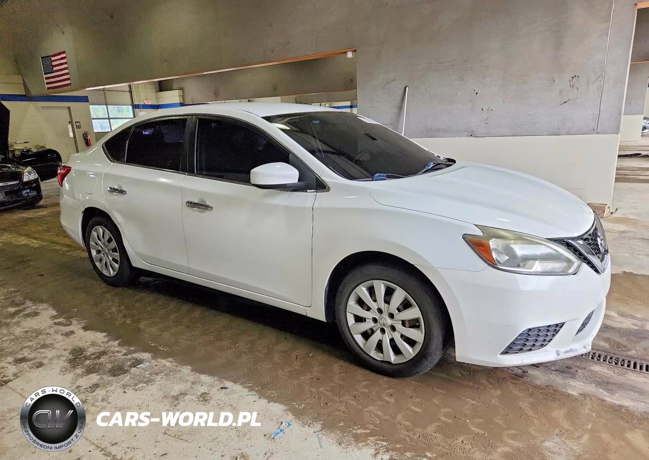 2018 Nissan Sentra S VIN:3N1AB7AP6JY309212 - 4
