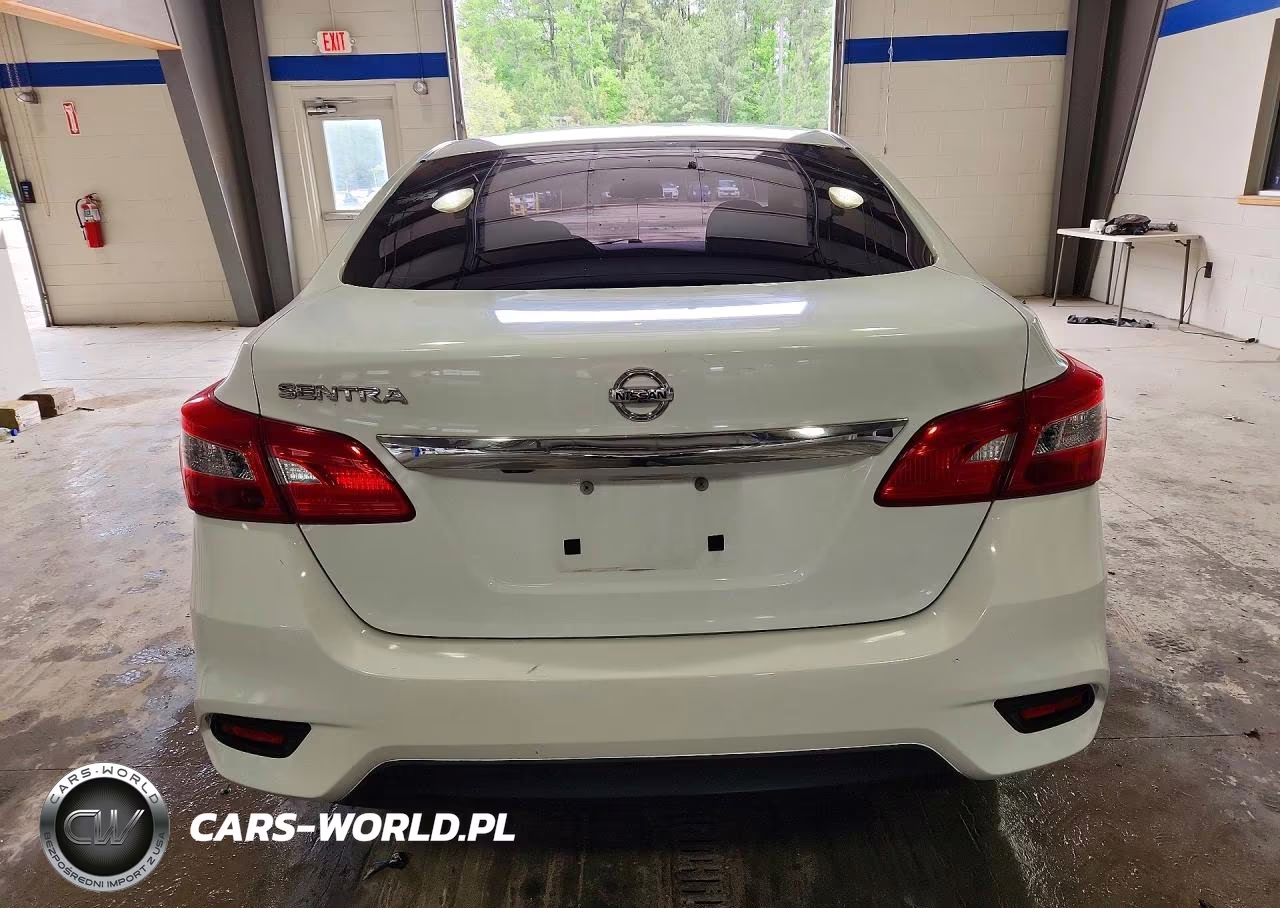 2018 Nissan Sentra S VIN:3N1AB7AP6JY309212 - 6