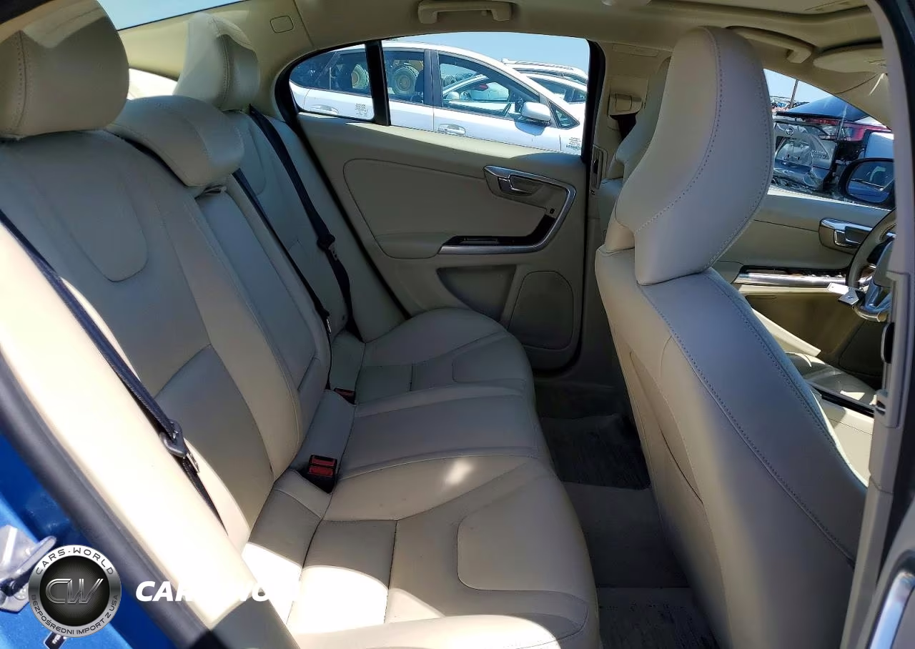 2015 Volvo S60 Premier VIN:YV126MFK2F1348581 - 10