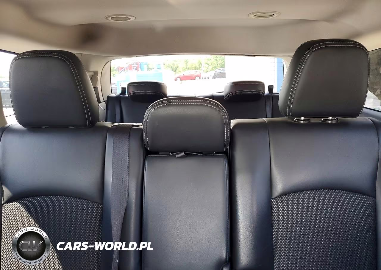 2019 Dodge Journey Crossroad VIN:3C4PDDGG4KT834078 - 10