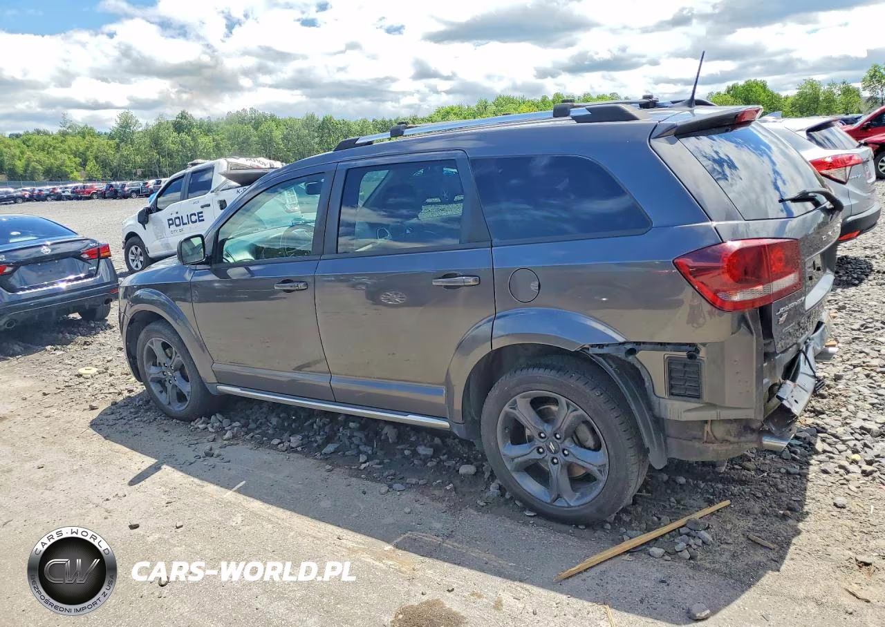 2019 Dodge Journey Crossroad VIN:3C4PDDGG4KT834078 - 2
