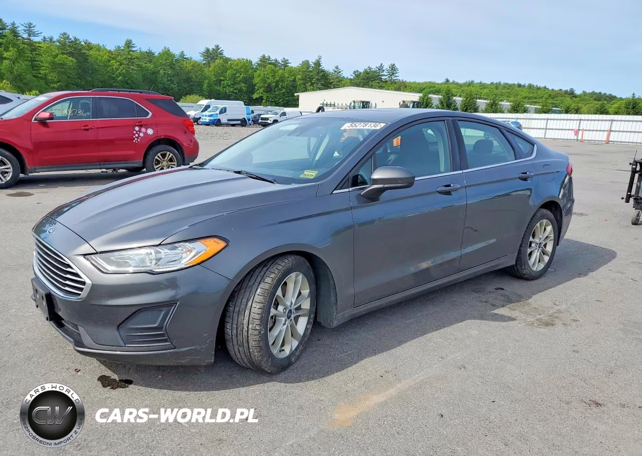 2020 Ford Fusion Se – zdjęcie 1 z 12