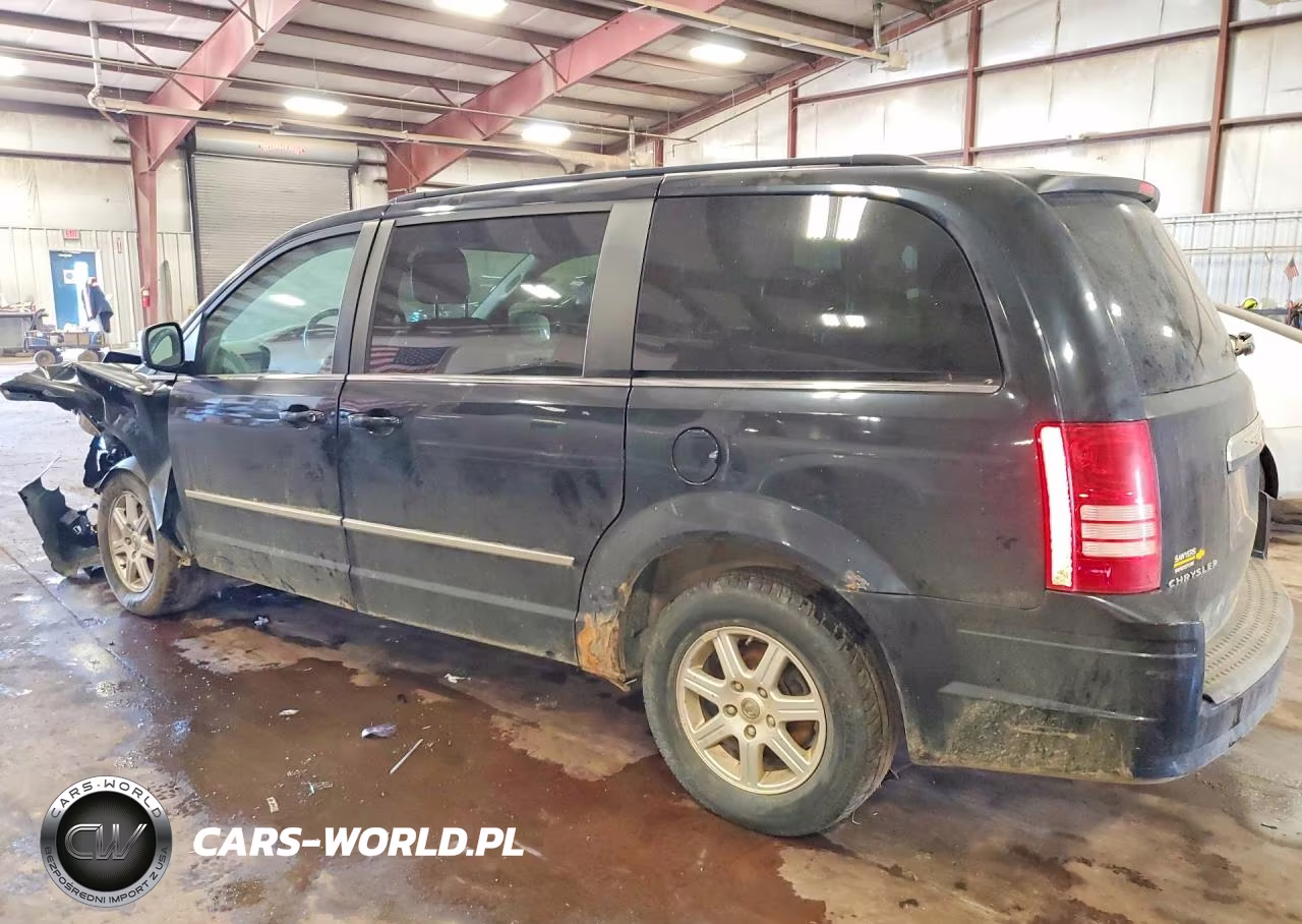 2010 Chrysler Town & Country Touring VIN:2A4RR5D15AR427480 - 2