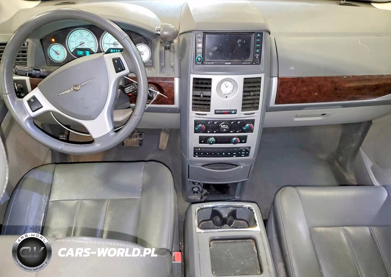 2010 Chrysler Town & Country Touring VIN:2A4RR5D15AR427480 - 8
