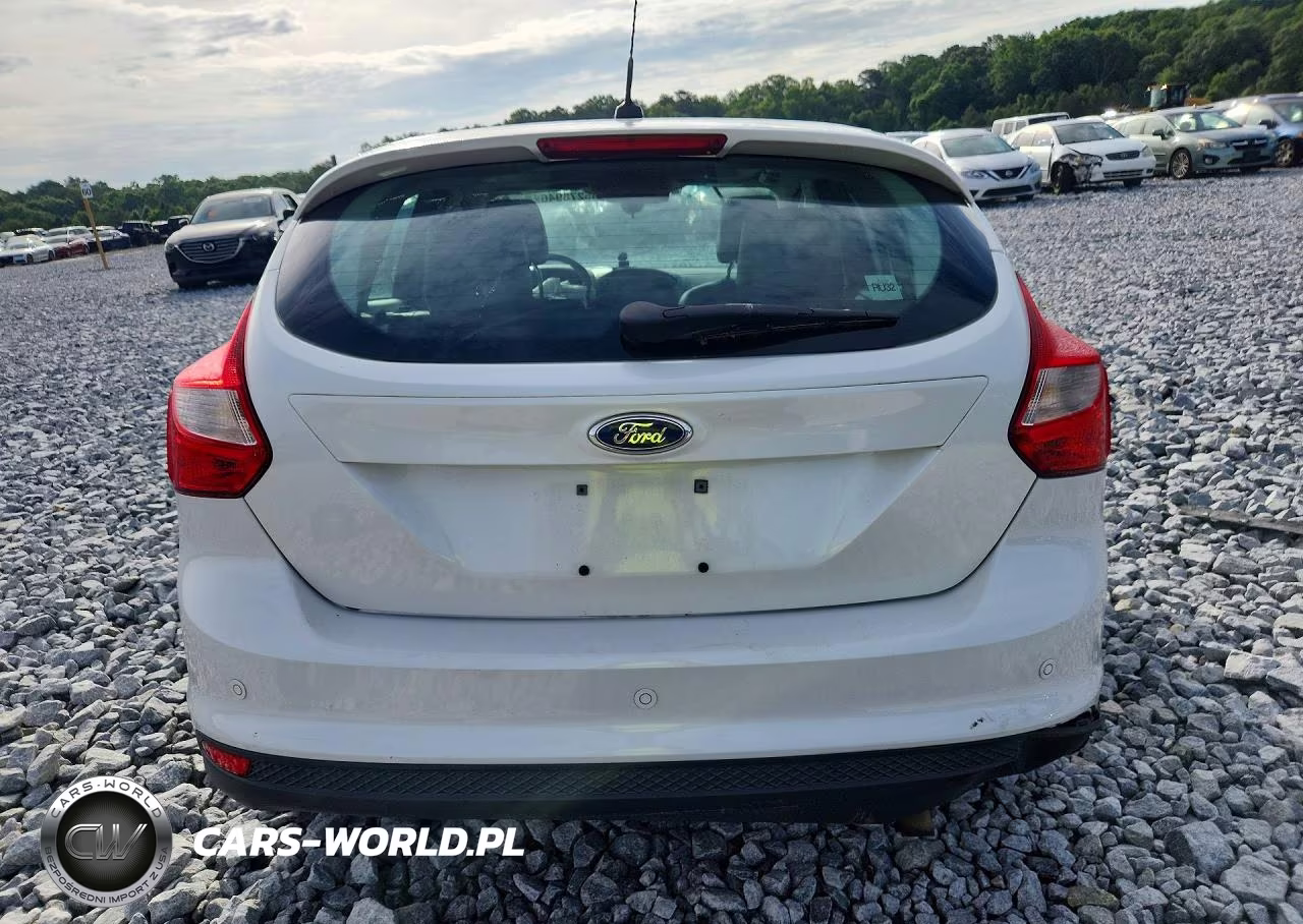 2012 Ford Focus Titanium VIN:1FAHP3N26CL327456 - 6