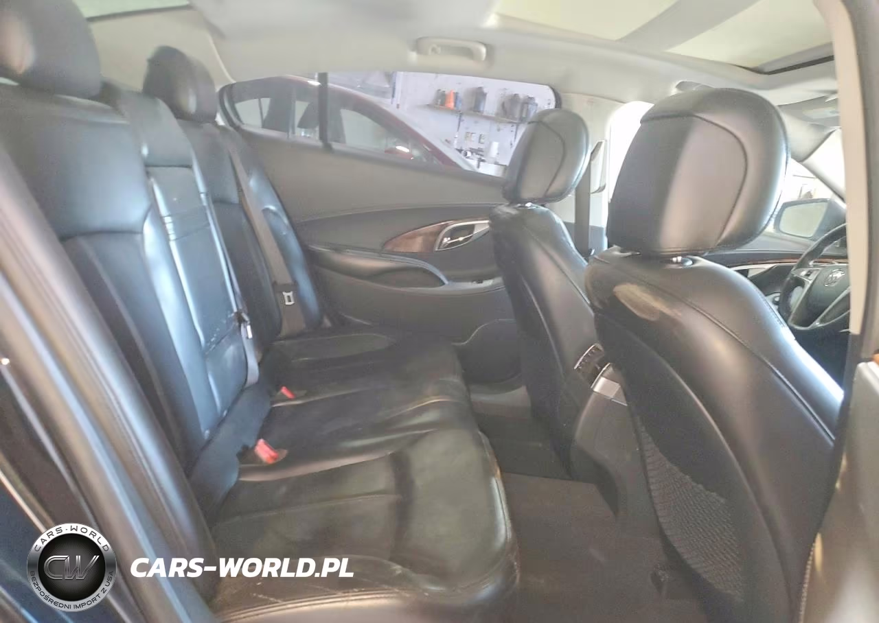 2010 Buick Lacrosse VIN:1G4GC5EG2AF197112 - 10