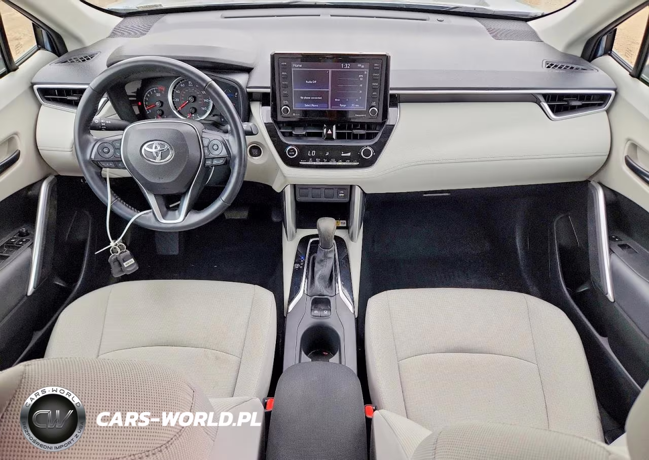2022 Toyota Corolla Cross Le VIN:7MUCAABGXNV028957 - 8