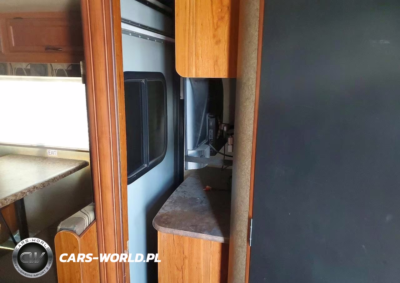 2016 Starcraft Launch Camper VIN:1SABS0BN6G2JT5097 - 5