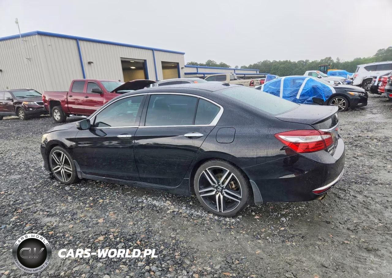 2016 Honda Accord Touring VIN:1HGCR3F92GA031220 - 2