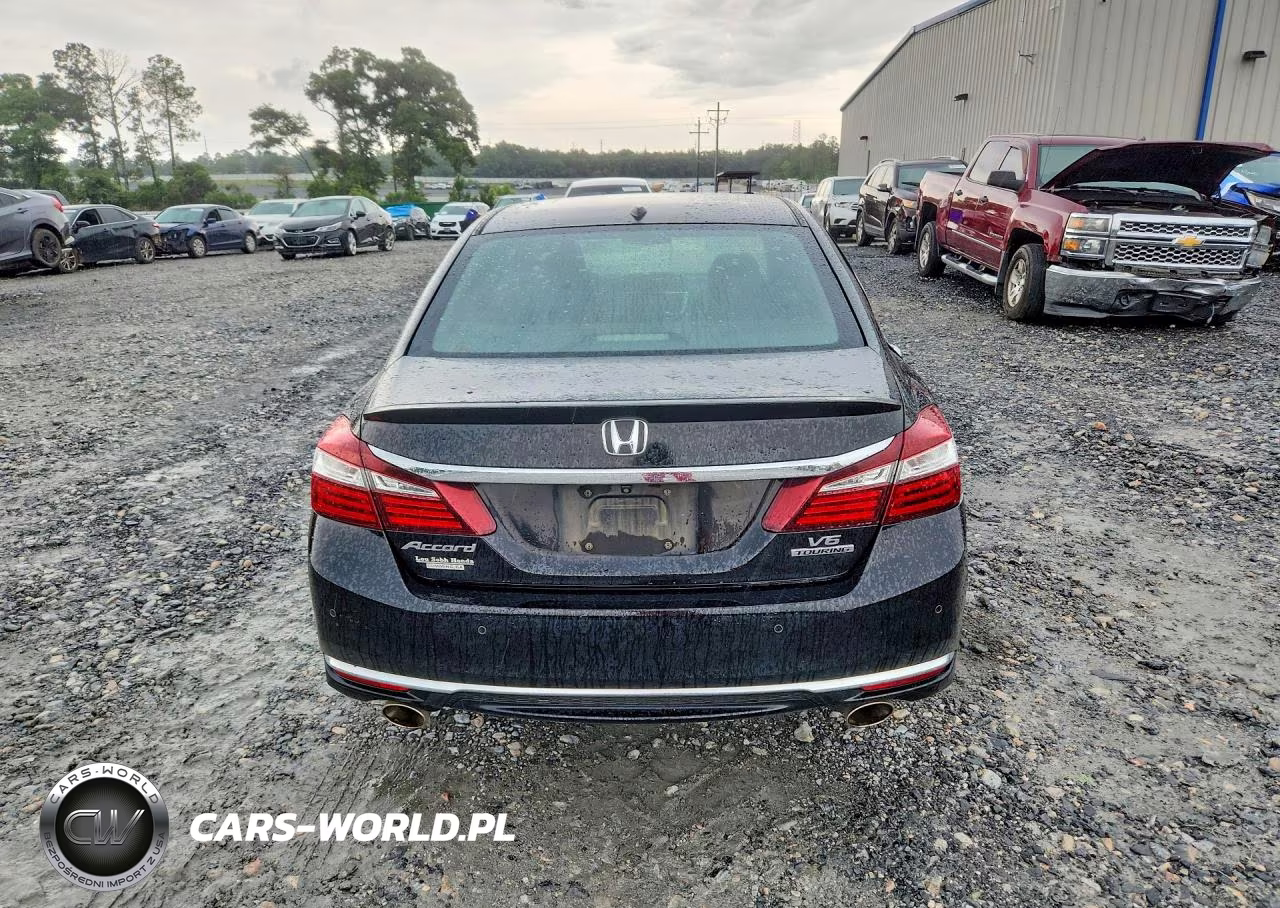 2016 Honda Accord Touring VIN:1HGCR3F92GA031220 - 6