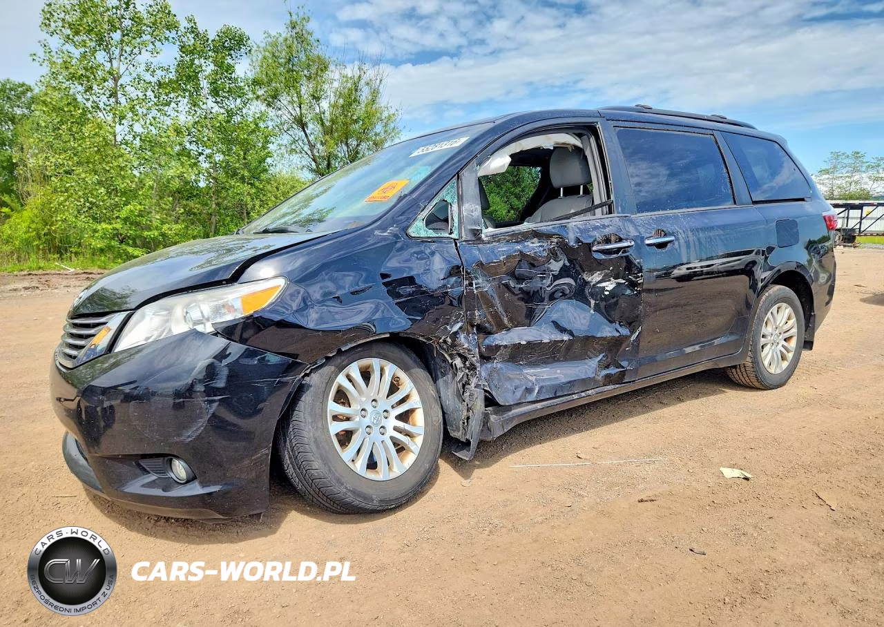 2017 Toyota Sienna Xle Premium 8-Passenger
