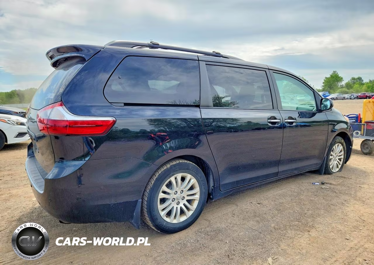 2017 Toyota Sienna Xle Premium 8-Passenger VIN:5TDYZ3DC2HS866676 - 3