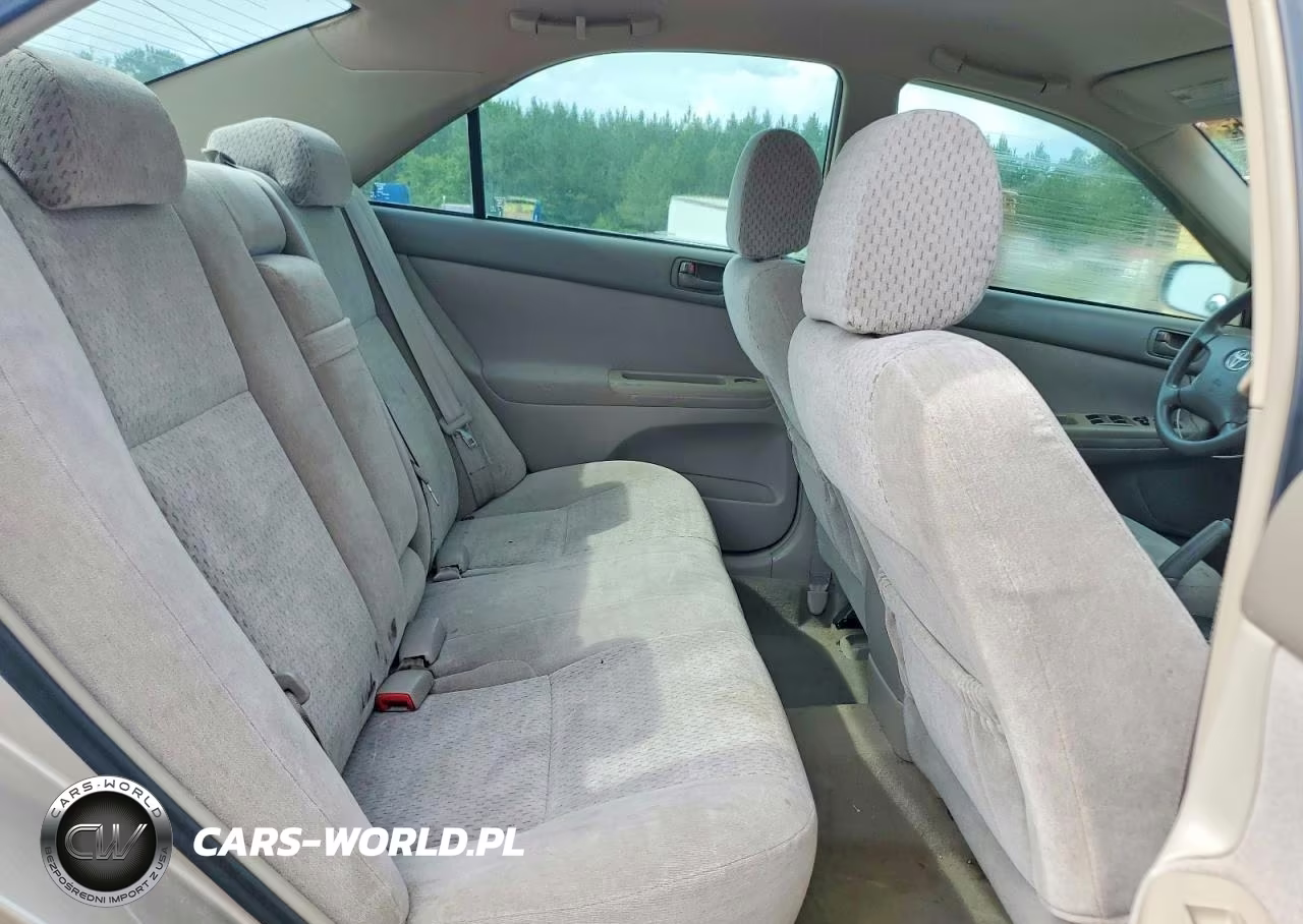 2004 Toyota Camry Le VIN:4T1BE32KX4U804259 - 10
