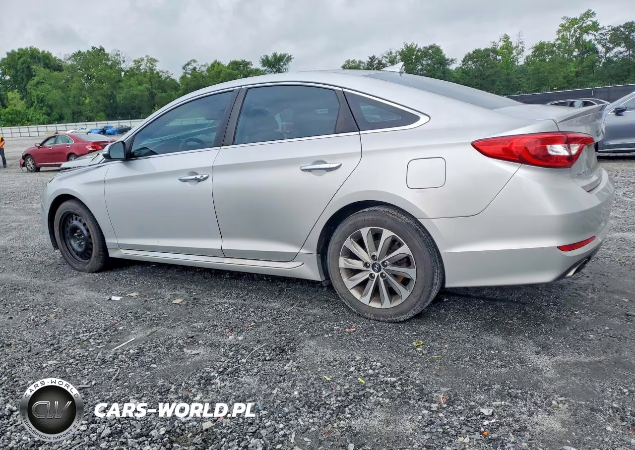 2015 Hyundai Sonata Sport VIN:5NPE34AF9FH255572 - 2