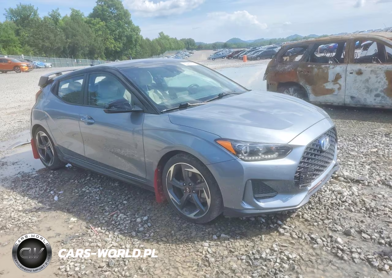 2019 Hyundai Veloster Turbo Ultimate VIN:KMHTH6AB1KU010472 - 4