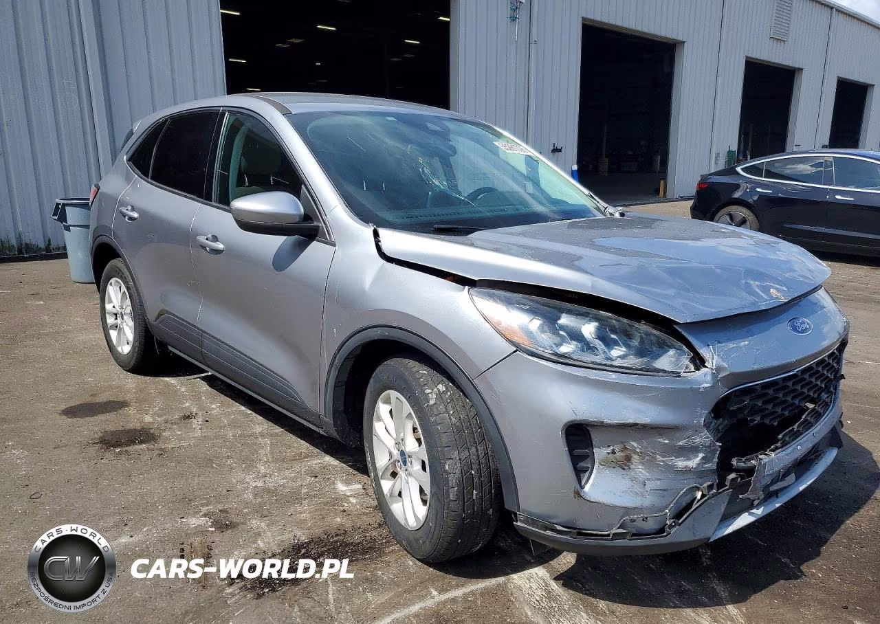 2021 Ford Escape Se VIN:1FMCU0BZ5MUA83187 - 4