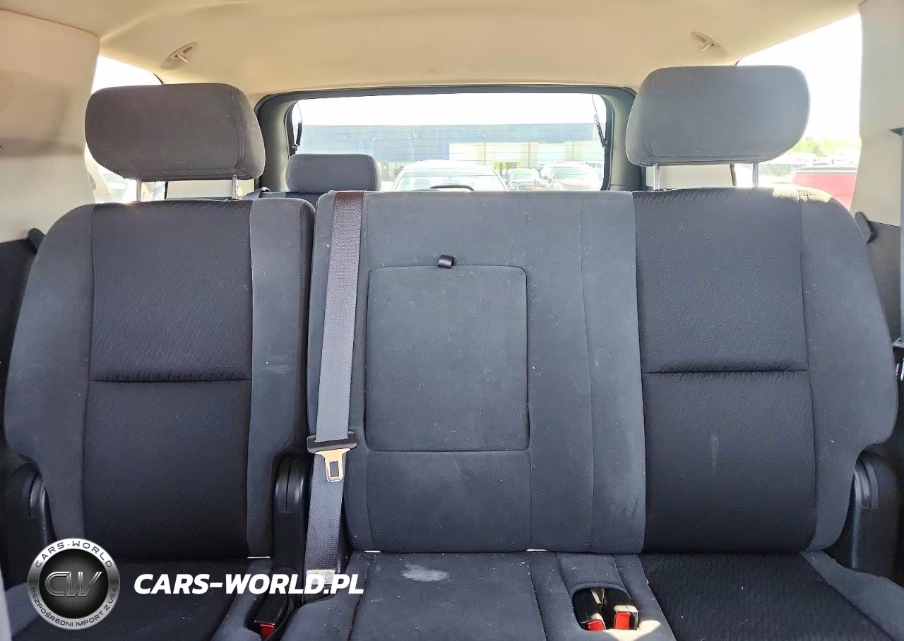 2009 Chevrolet Tahoe C1500 Ls VIN:1GNFC13C59R286215 - 10