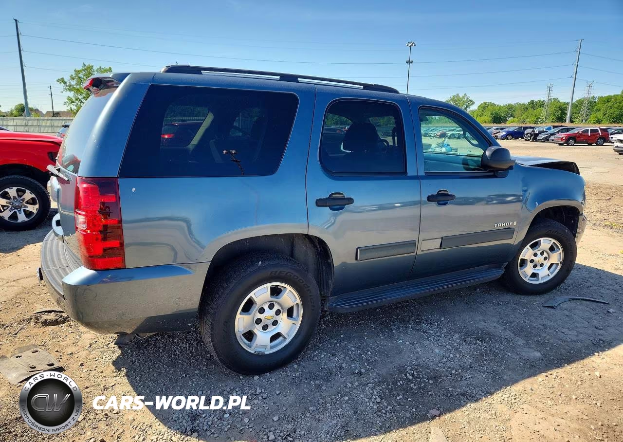 2009 Chevrolet Tahoe C1500 Ls VIN:1GNFC13C59R286215 - 3