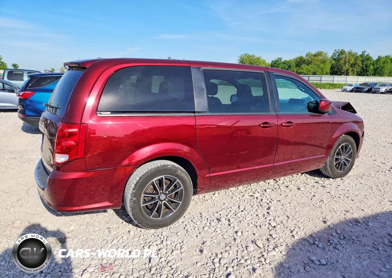 2019 Dodge Grand Caravan Gt VIN:2C4RDGEG2KR641198 - 3