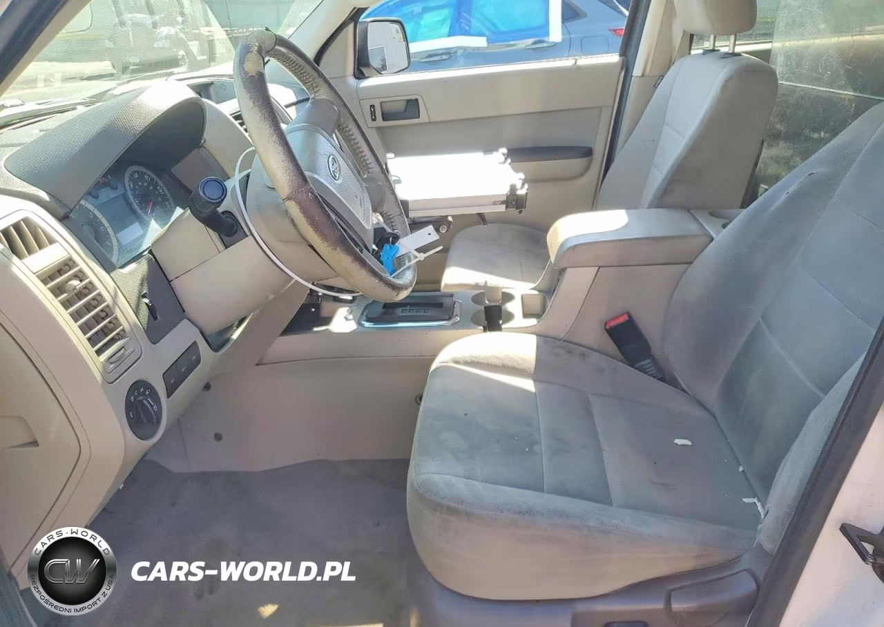 2011 Ford Escape Hybrid VIN:1FMCU5K37BKB48803 - 7