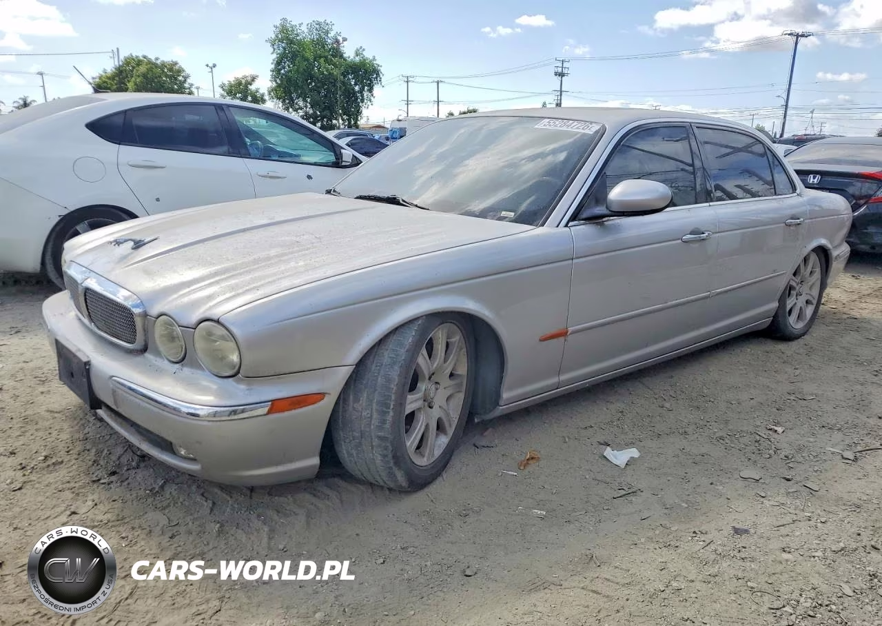 2005 Jaguar Xj8