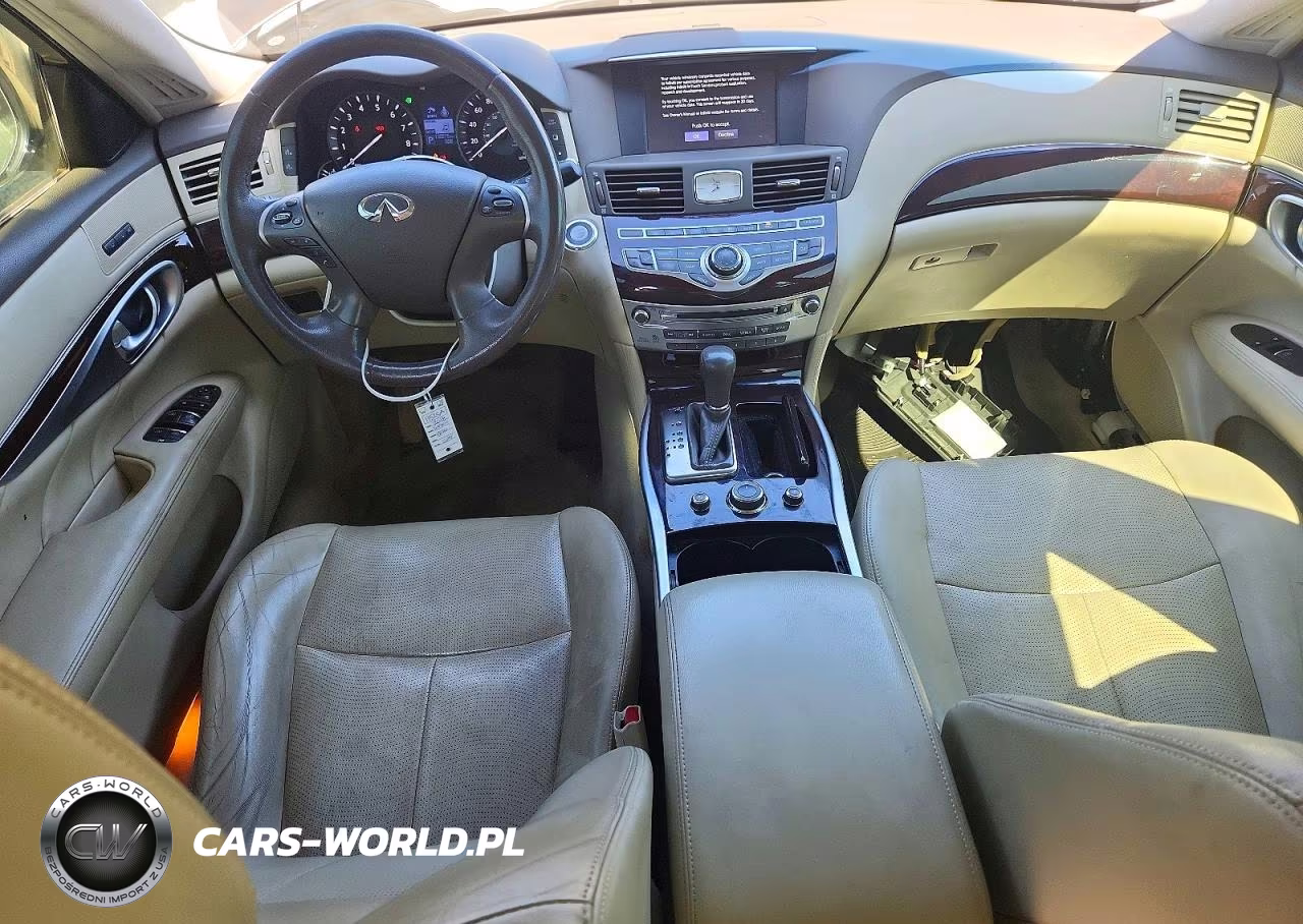 2018 Infiniti Q70 3.7 Luxe VIN:JN1BY1AR2JM220175 - 8