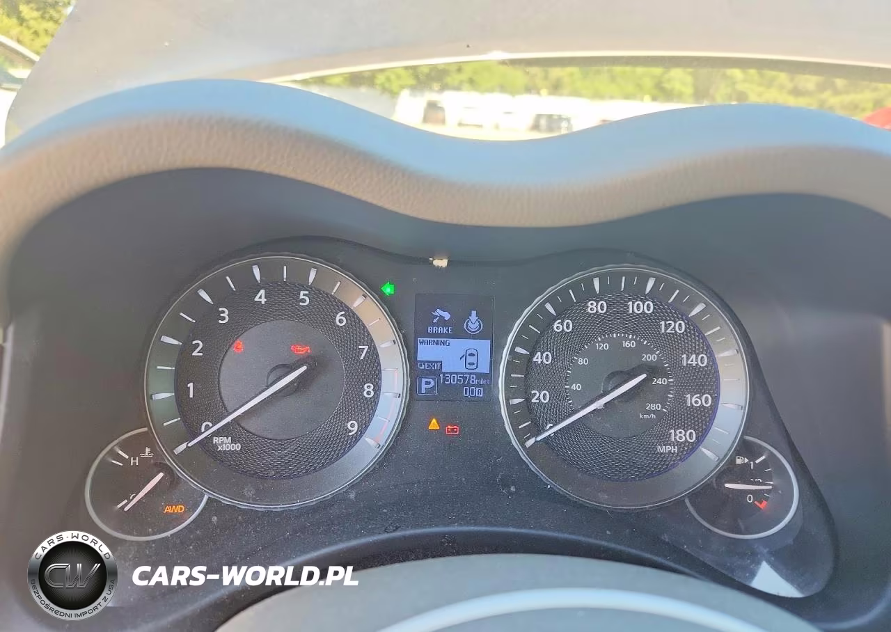2018 Infiniti Q70 3.7 Luxe VIN:JN1BY1AR2JM220175 - 9