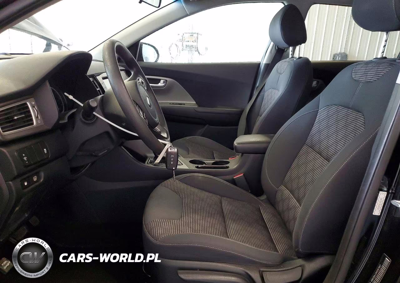 2017 Kia Niro Fe VIN:KNDCB3LC3H5067687 - 7