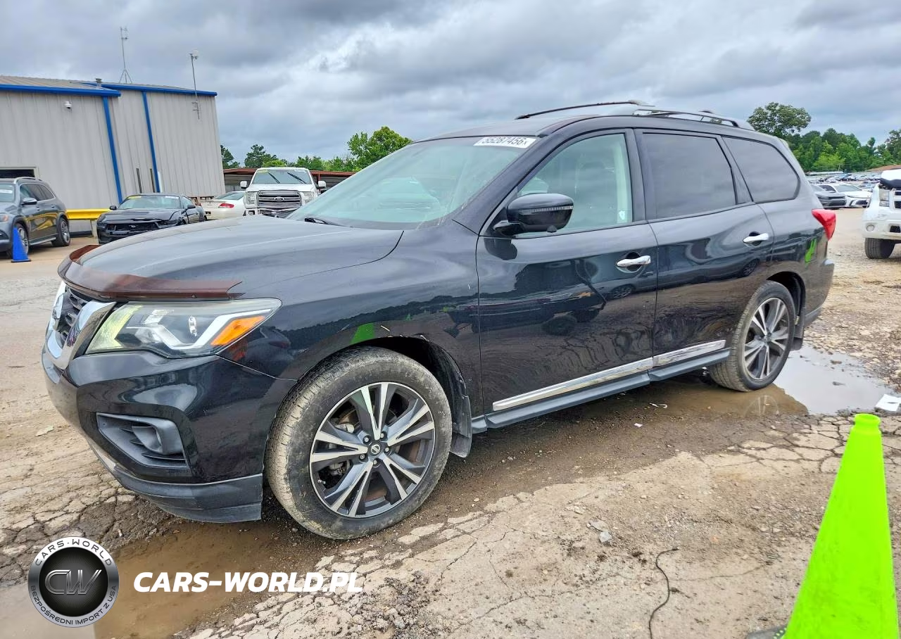 2018 Nissan Pathfinder Platinum