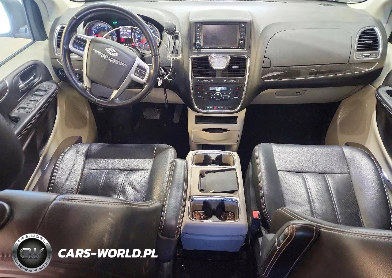 2011 Chrysler Town & Country Touring L VIN:2A4RR8DG0BR631594 - 8