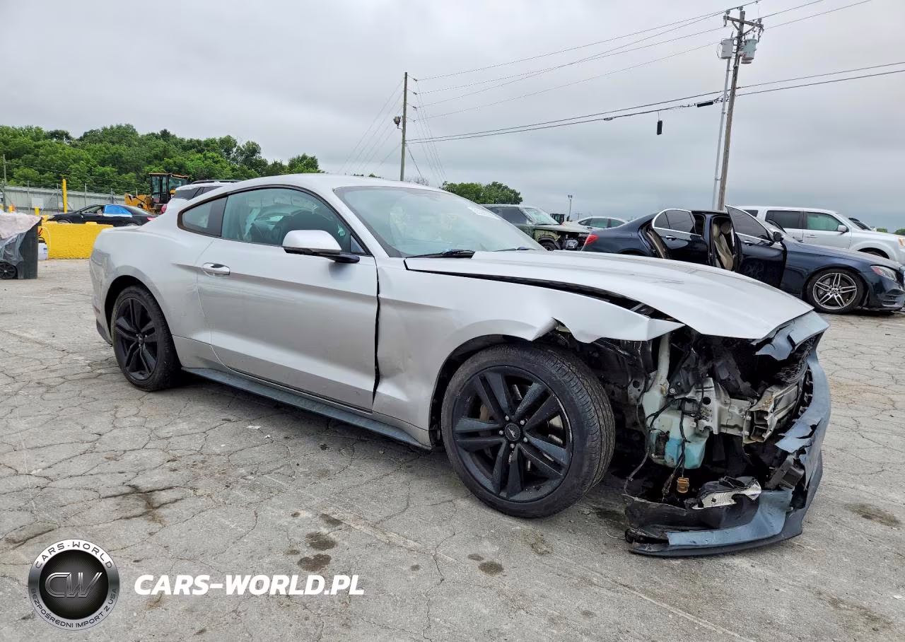 2017 Ford Mustang VIN:1FA6P8TH7H5212422 - 4
