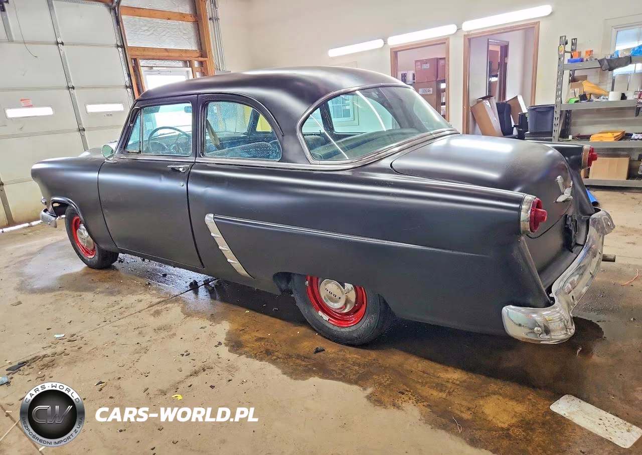 1953 Ford Custom Deluxe VIN:B3FG143311 - 2
