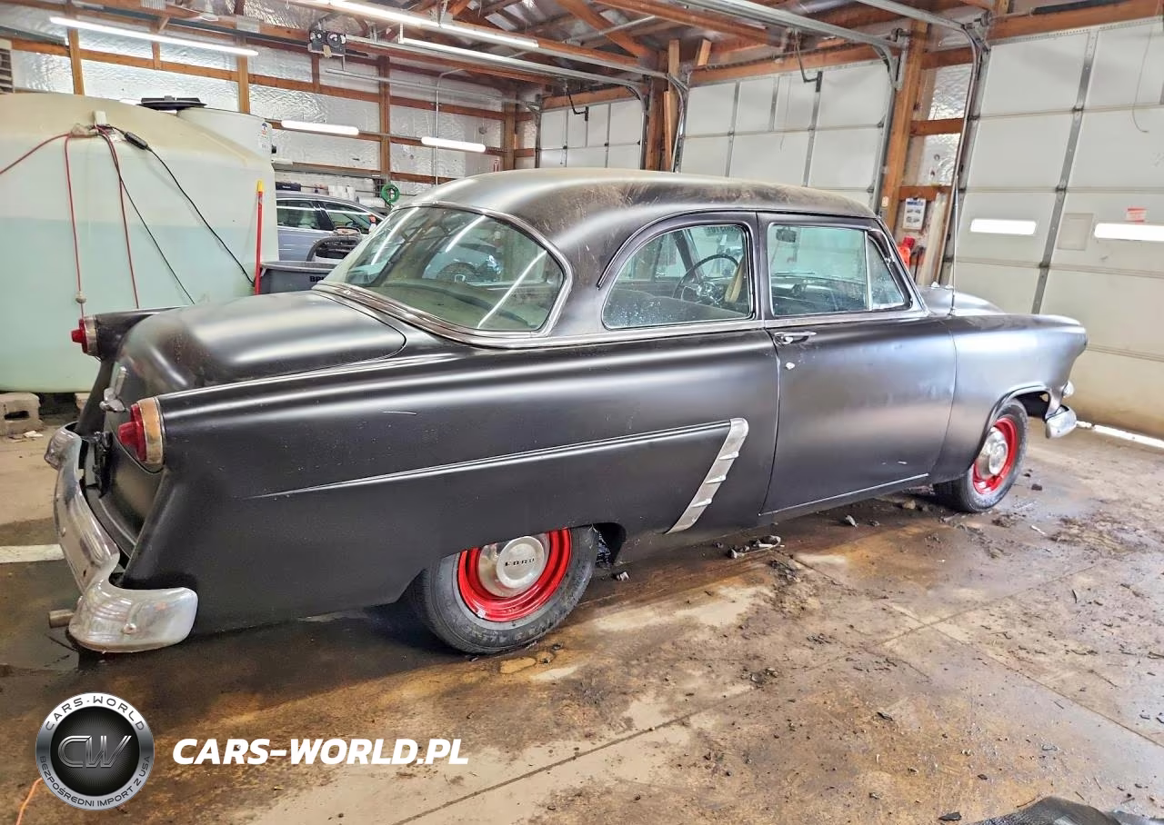 1953 Ford Custom Deluxe VIN:B3FG143311 - 3