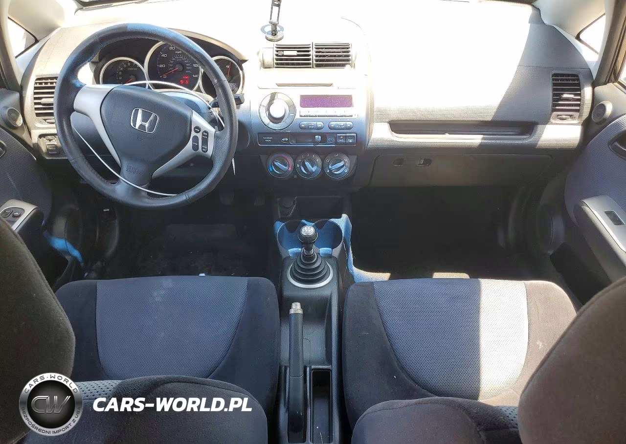 2008 Honda Fit Sport VIN:JHMGD37628S035698 - 8