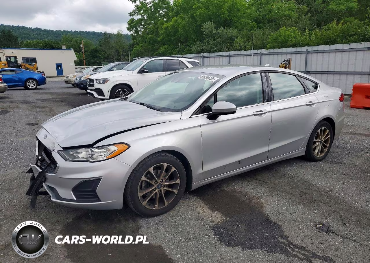 2019 Ford Fusion Se – zdjęcie 1 z 12