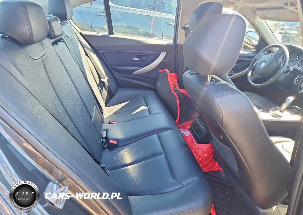 2018 BMW 320 Xi VIN:WBA8A3C59JA492268 - 10