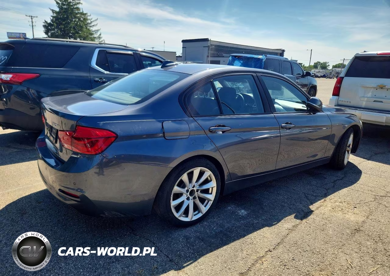 2018 BMW 320 Xi VIN:WBA8A3C59JA492268 - 3