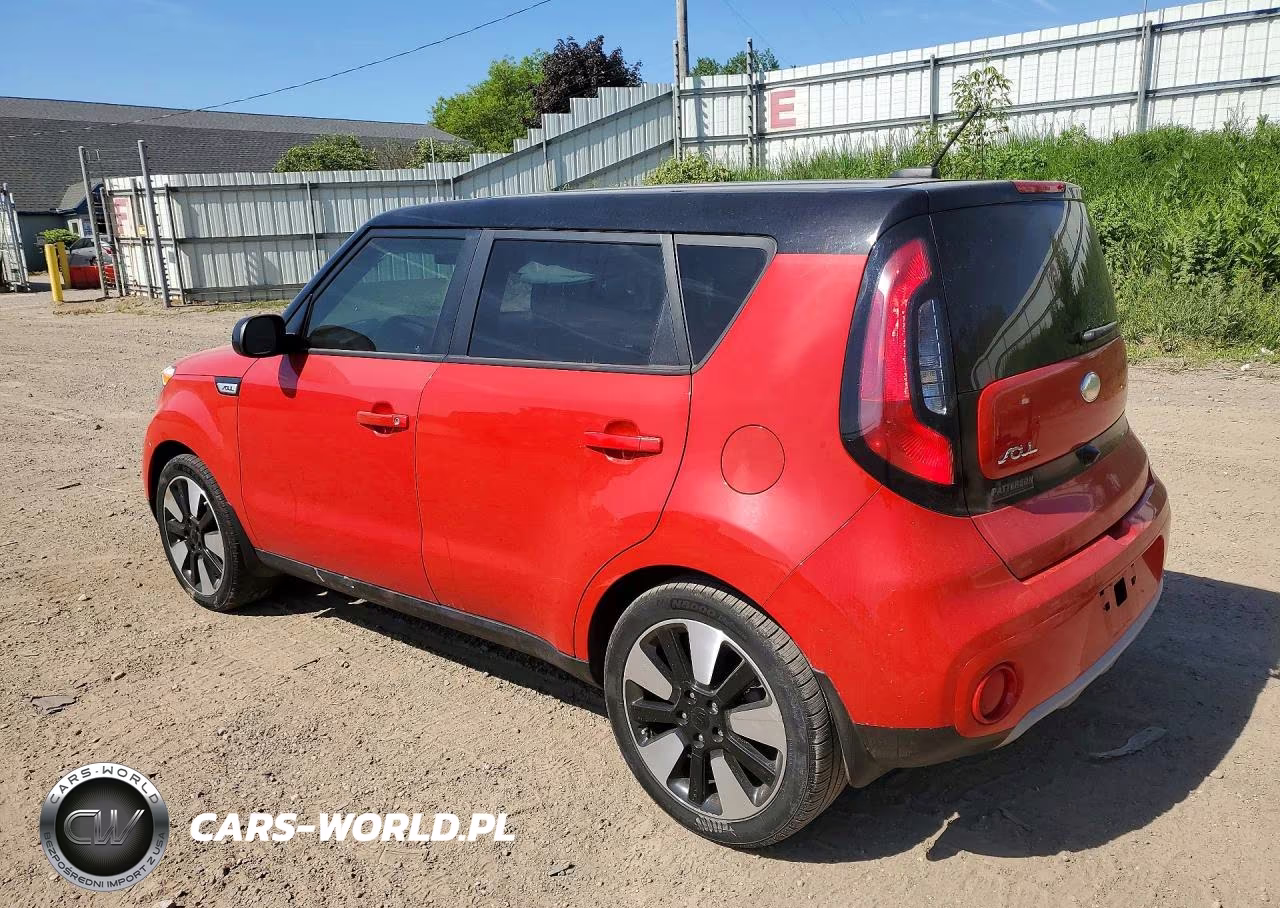 2019 Kia Soul + VIN:KNDJP3A55K7646284 - 2