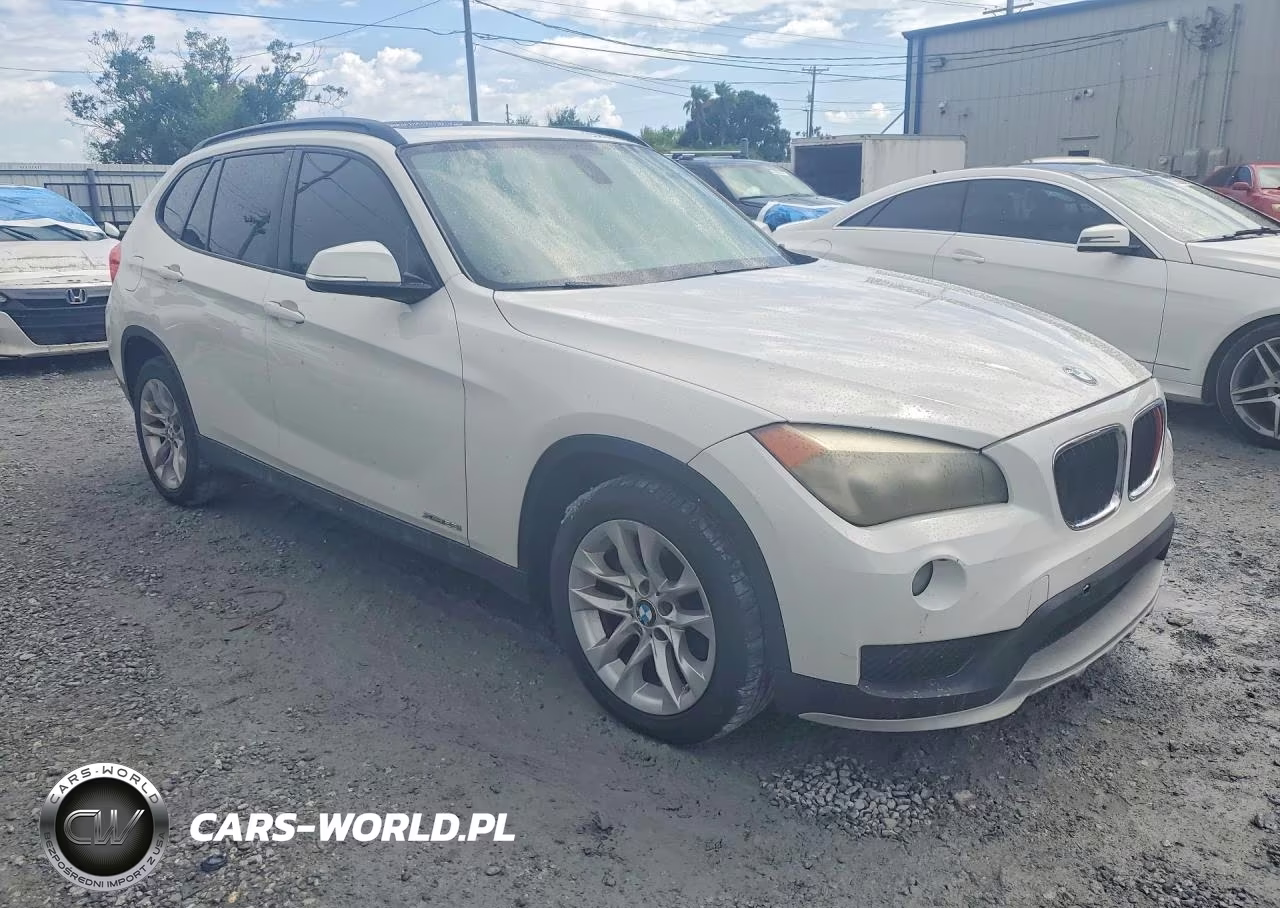 2015 BMW X1 xDrive28I VIN:WBAVL1C56FVY28752 - 4