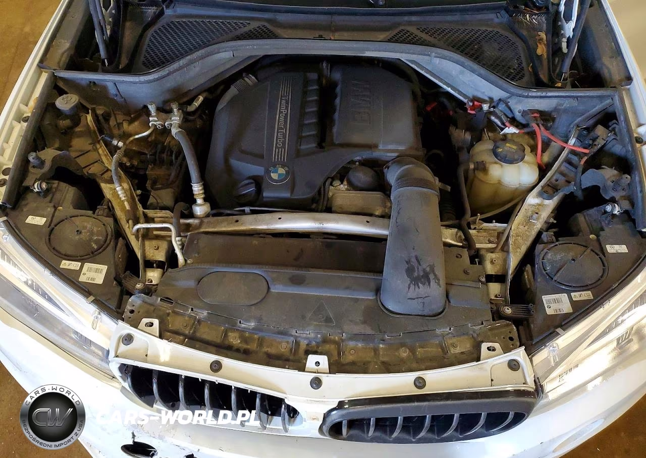 2018 BMW X5 xDrive35I VIN:5UXKR0C57J0X88880 - 12