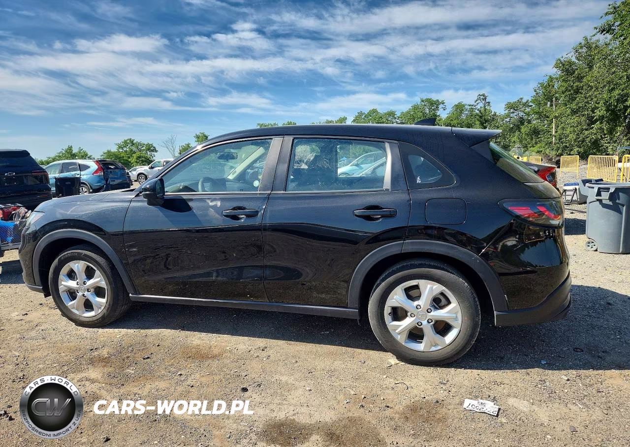 2025 Honda Hr-V Lx VIN:3CZRZ1H39SM750556 - 2