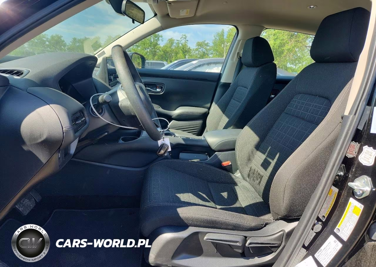 2025 Honda Hr-V Lx VIN:3CZRZ1H39SM750556 - 7