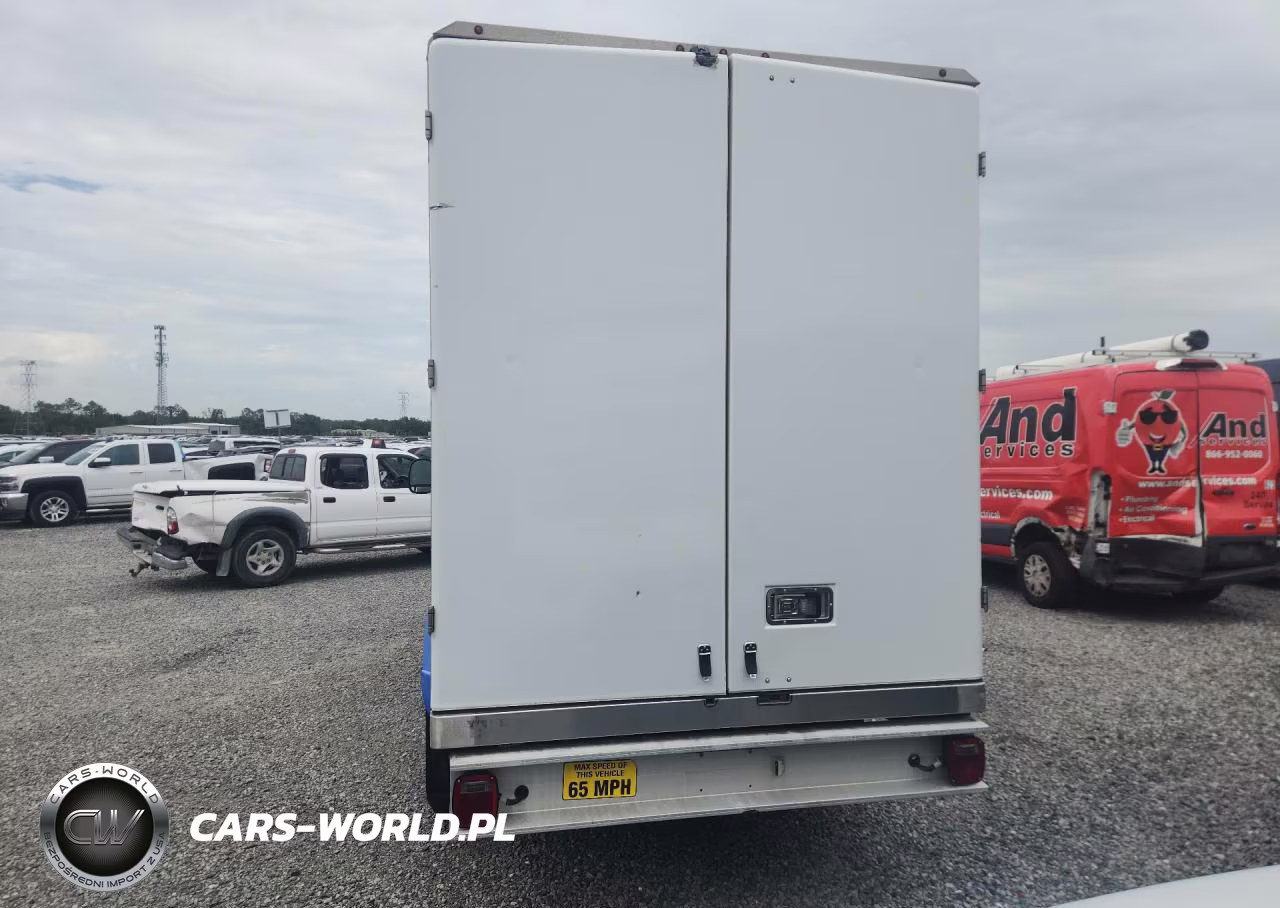 2023 Ford Econoline E350 Super Duty Cutaway Van VIN:1FDWE3FK8PDD14774 - 6